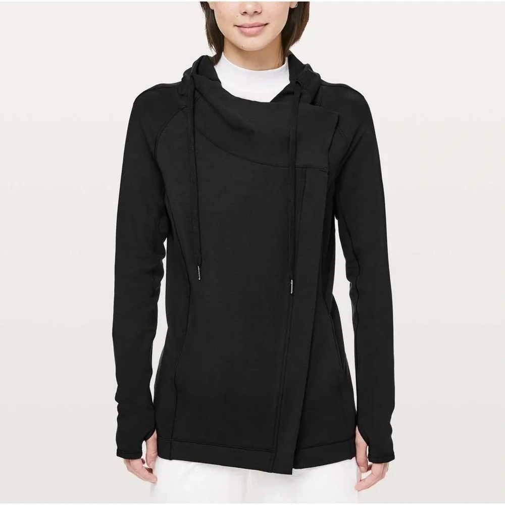 Lululemon Coast Easy Wrap Hooded Sweatshirt in Black